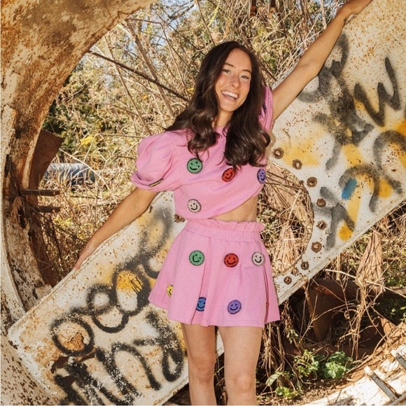 Queen Of Sparkles Smiley Face 3D Skort Set Med Pink Sweatshirt Skirt Casual Fun - Picture 3 of 16
